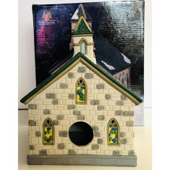 Holiday Expressions - Vintage Christmas Lighted Village House Porcelain Church - Picture 4 of 7